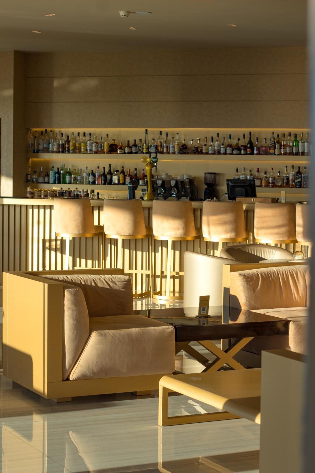 Amarande (Adults Only) Hotel Ayia Napa Bagian luar foto The bar at the 101 bar